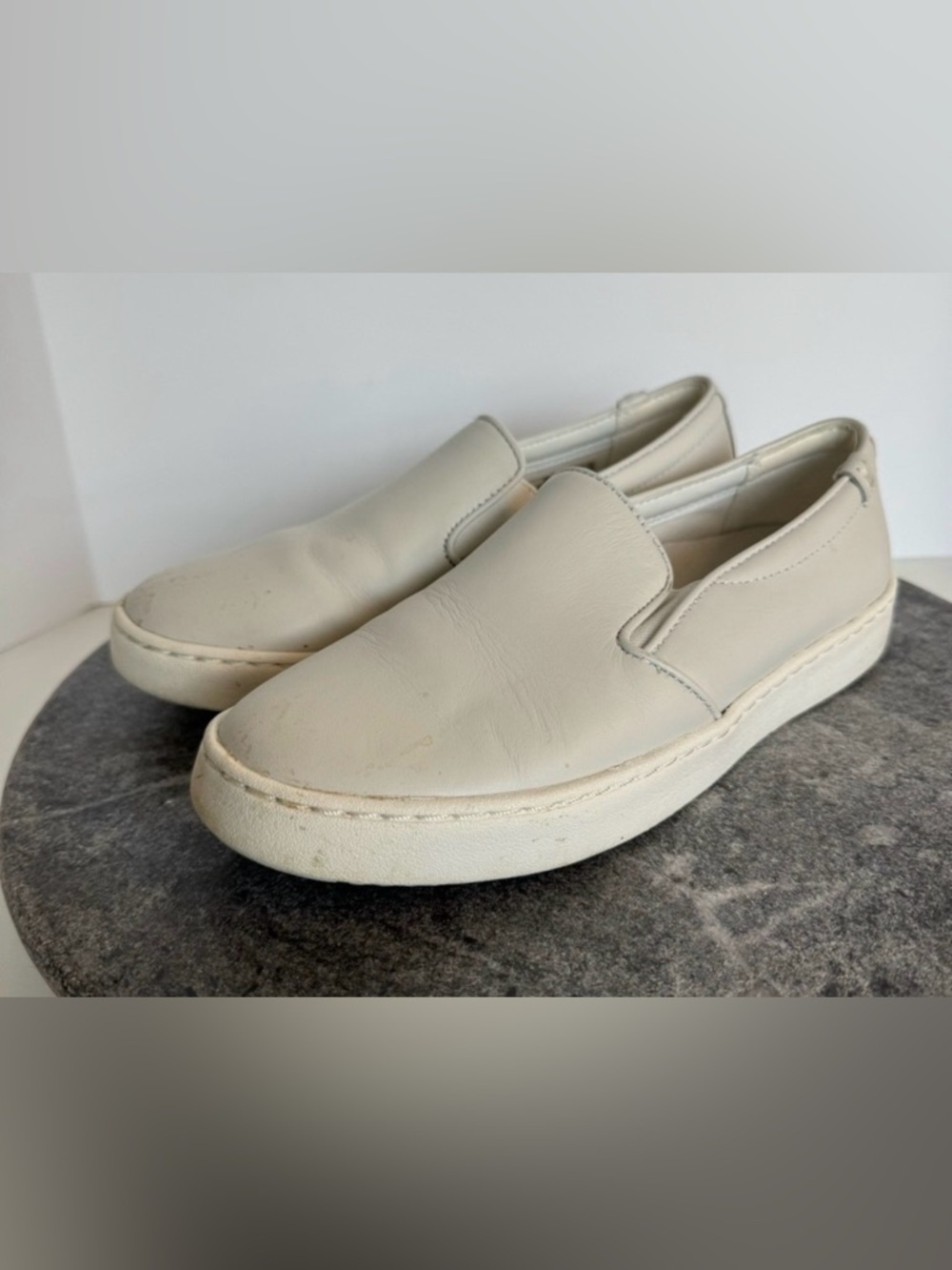 Vionic Avery White Leather Slip On Sneakers Shoes 6